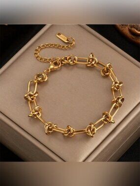 Gold Plated Stainless Steel Knot Bracelet